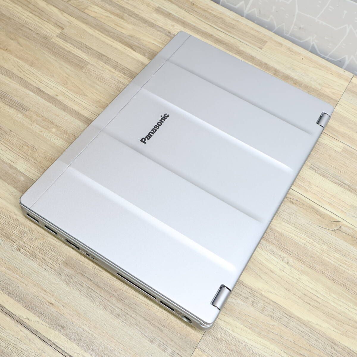 【美品】新品SSD256GB メモリ8GB★7世代CPU★ カメラ★新Win11 マイクロソフト Surface Laptop 第7世代 13.8インチ・Snapdragon