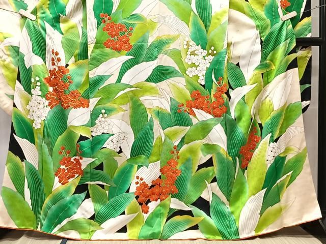 豪華な菊花模様 金彩 金駒刺繍 露草 青海波 白 黒 灰 袷 正絹 振袖 着物 平和屋着物□豪華振袖 駒刺繍 檜扇花文 金彩 正絹 逸品