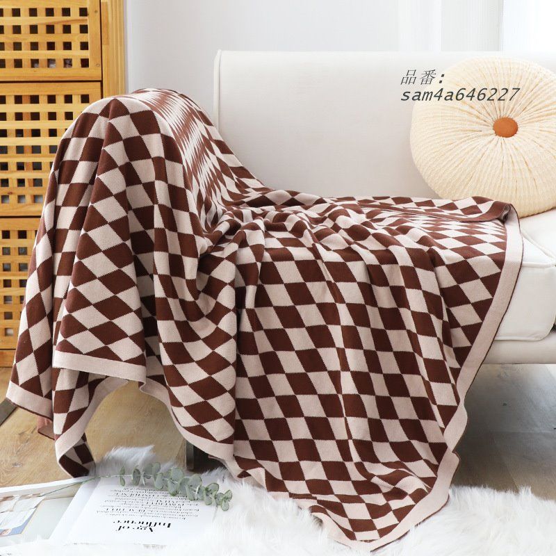 白黒純綿菱格カジュアルカーペット寝室ベッドカーペットリビングソファカバーカーペット毛布