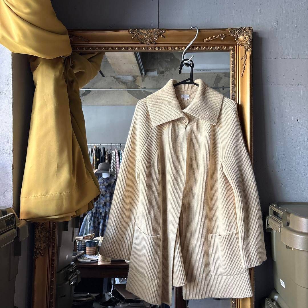 フォクシー FOXEY カシミヤ ニット セーター トップス カーディガン ホワイト オフホワイト アイボリー 白 シロ お呼ばれ デート オフィスカジュアル 食事会 可愛い お出かけ 上品