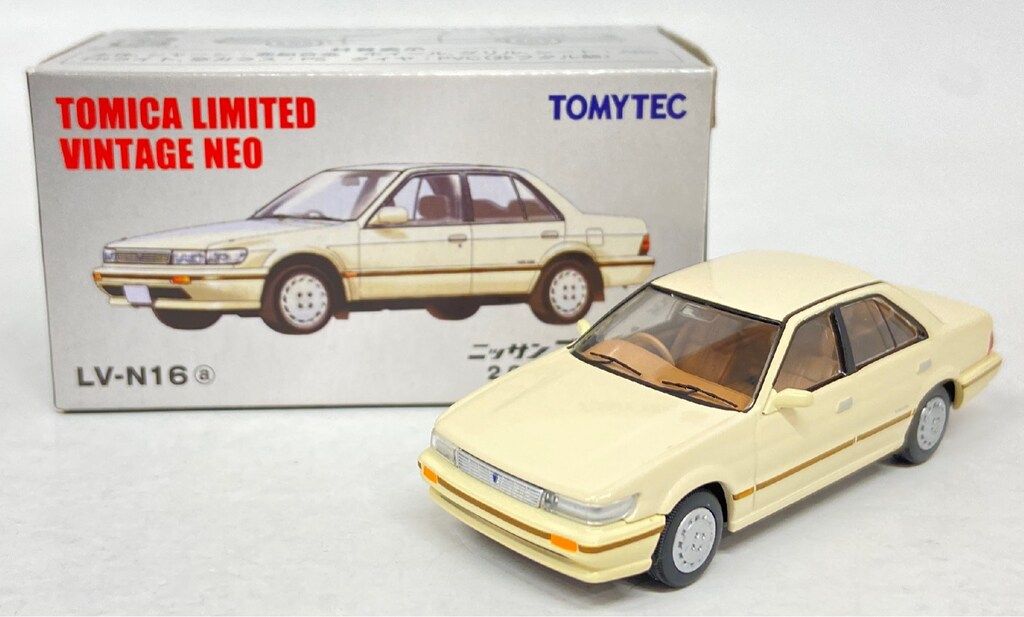 トミーテック TOMICA LIMITED VINTAGE NEO ニッサン ブルー