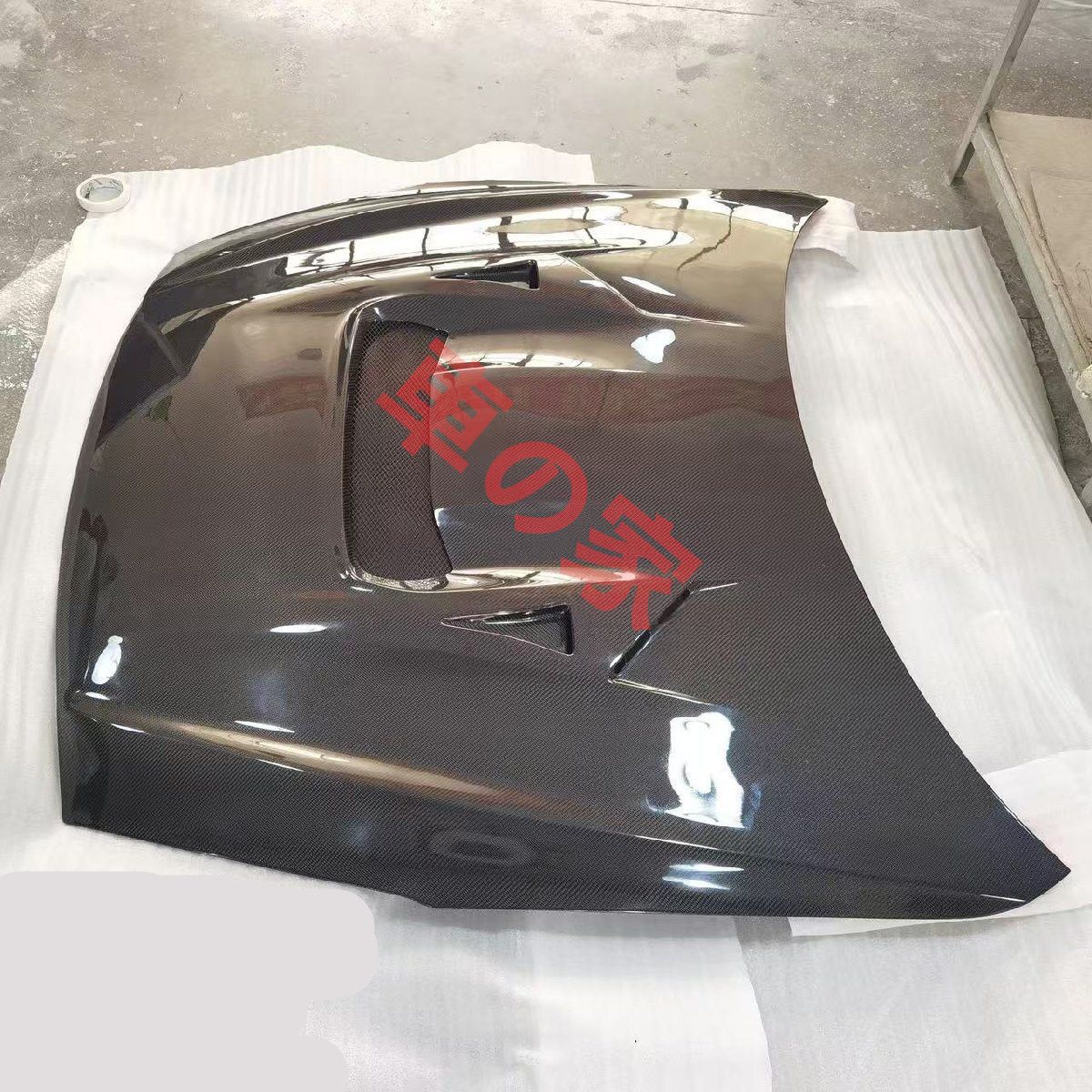 日産 GT-R R35 用 VARISスタイル カーボン製 ボンネット