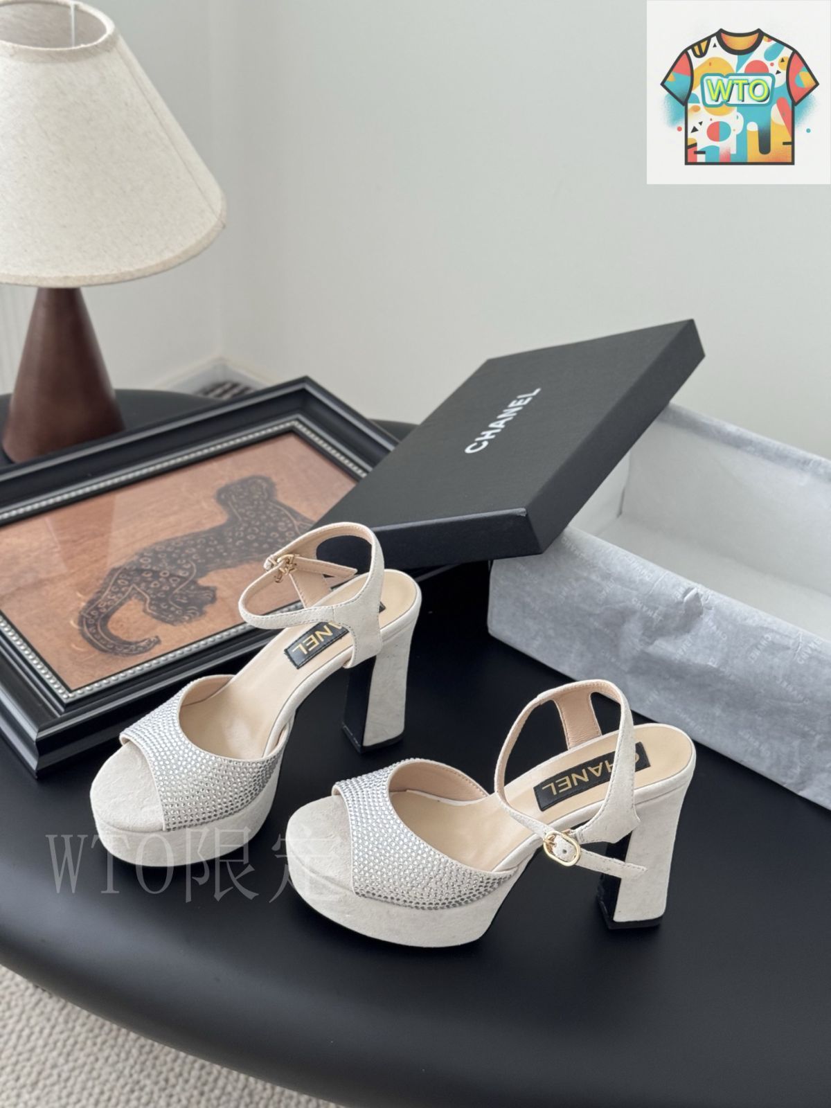 輝きを添えて☆CHANEL 25SS サンダル Chanel 25K 早春シリーズ プラットフォームスパンコールサンダル
