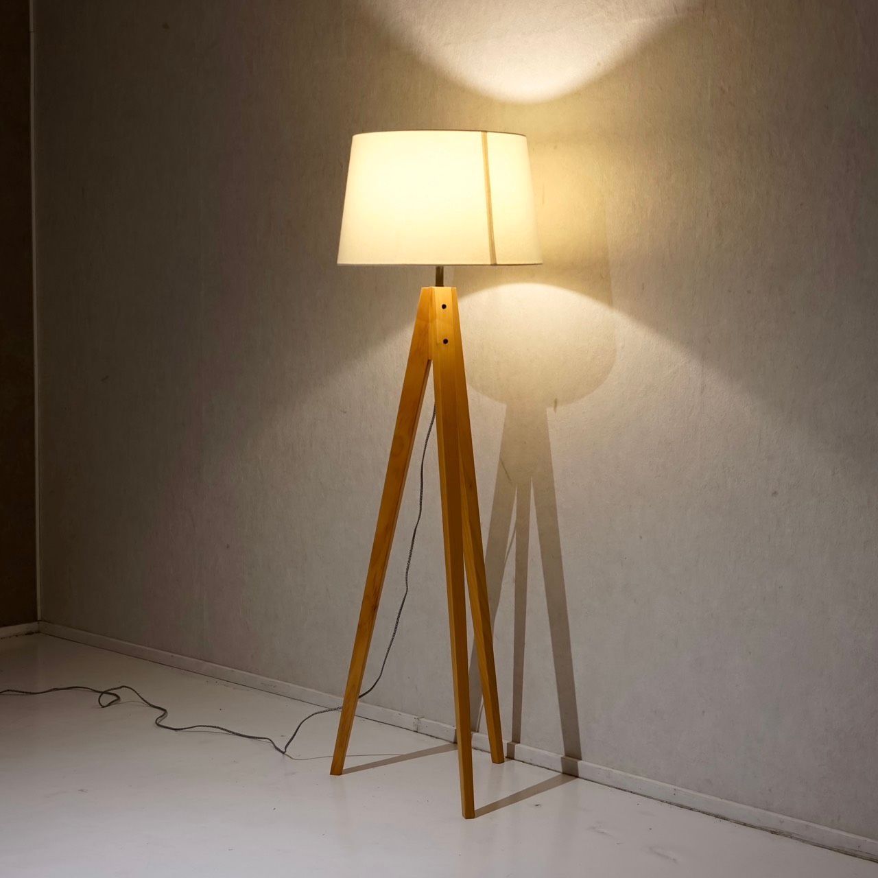 ART WORK STUDIO アートワークスタジオ Espresso エスプレッソ フロアランプ フロアスタンド フロア照明 間接照明 北欧 ナチュラル ホテルライク