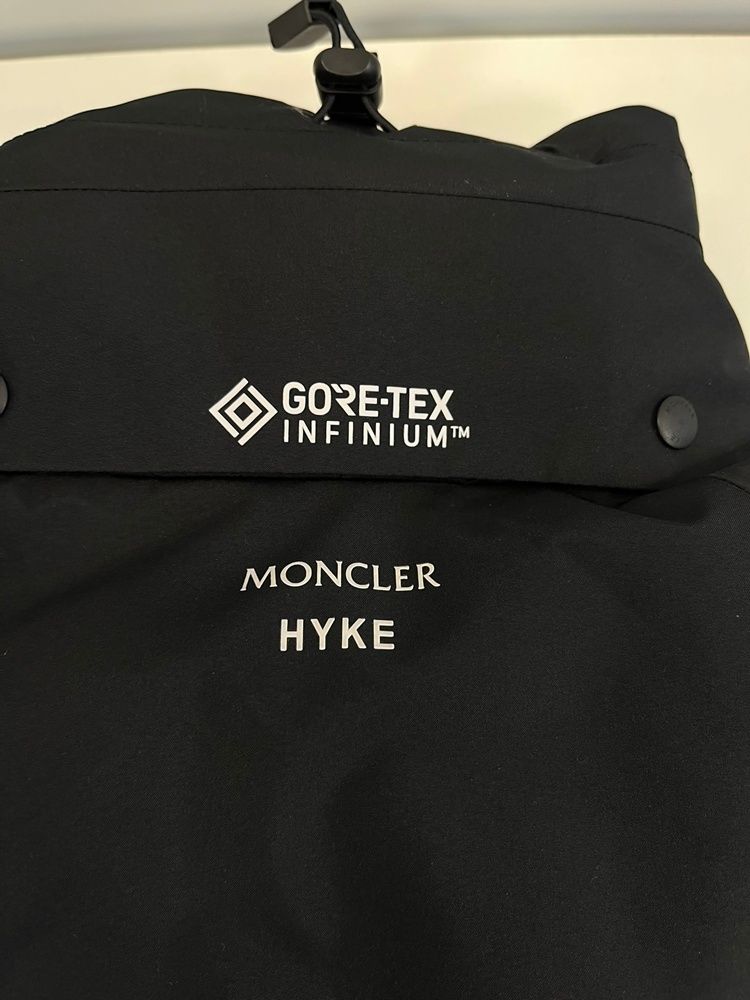モンクレール MONCLER ×HYKE ハイク VANILIS GILET ショート丈ダウン