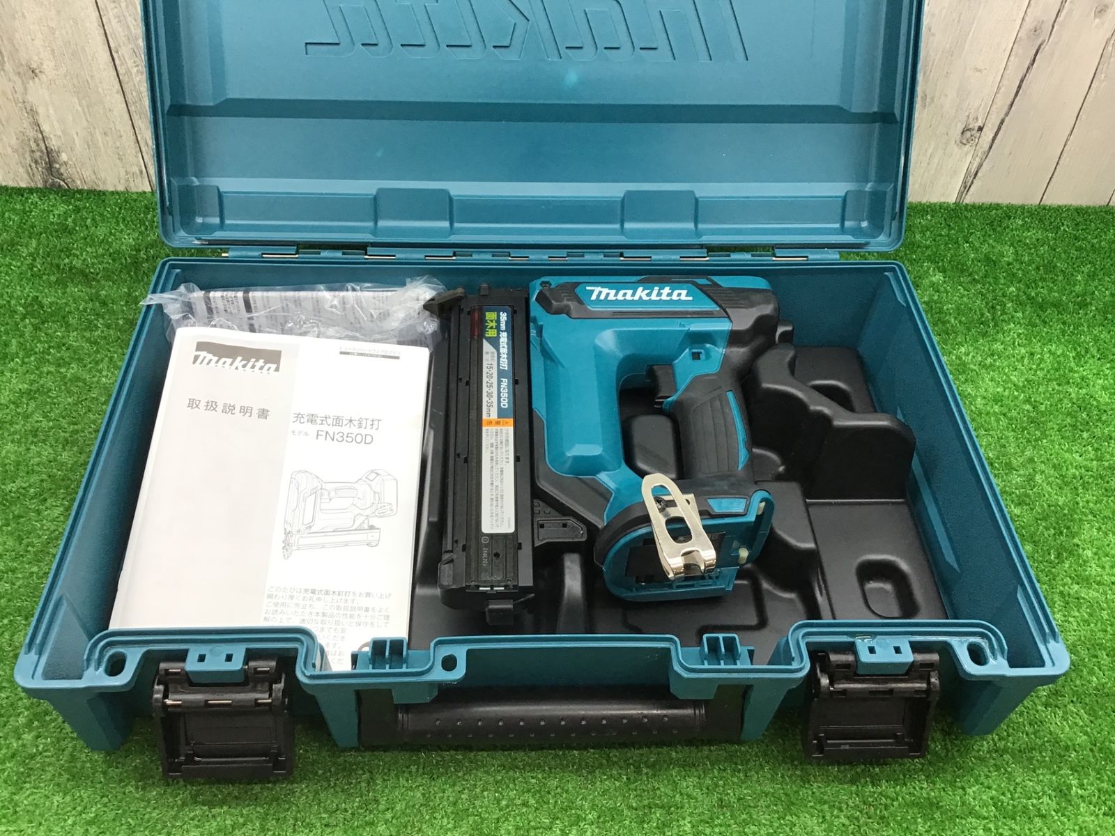 マキタ makita コードレスフィニッシュネイラ FN350DZK