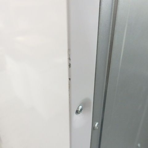 クローゼット型クリーニング機 LG