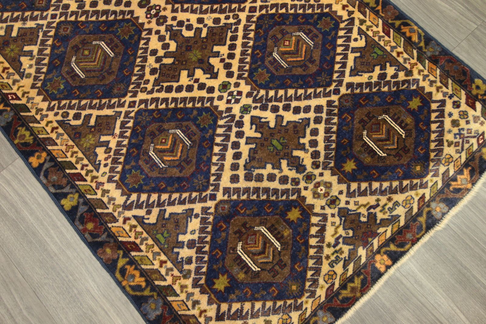 ヴィンテージ トライバルラグ