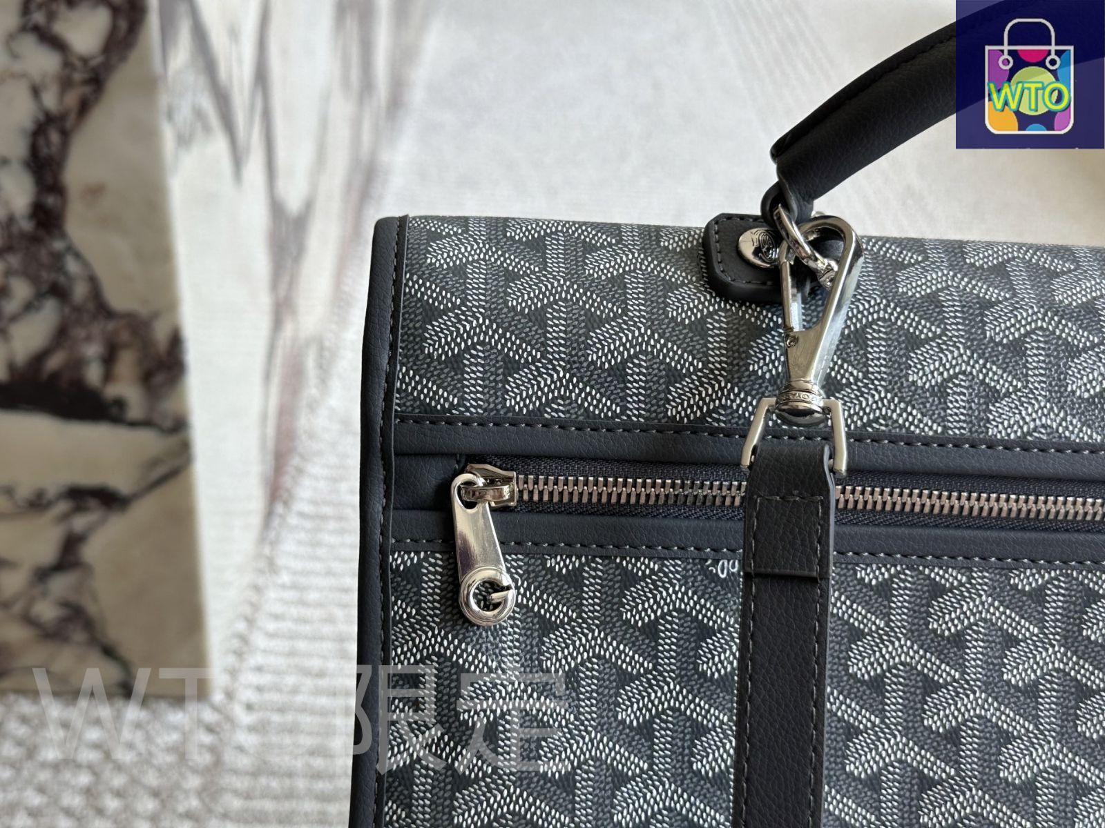 在庫わずか★送料込【GOYARD】Saint Leger バックパックネイビー Goyard Blue Saint Leger Backpack – Savonches