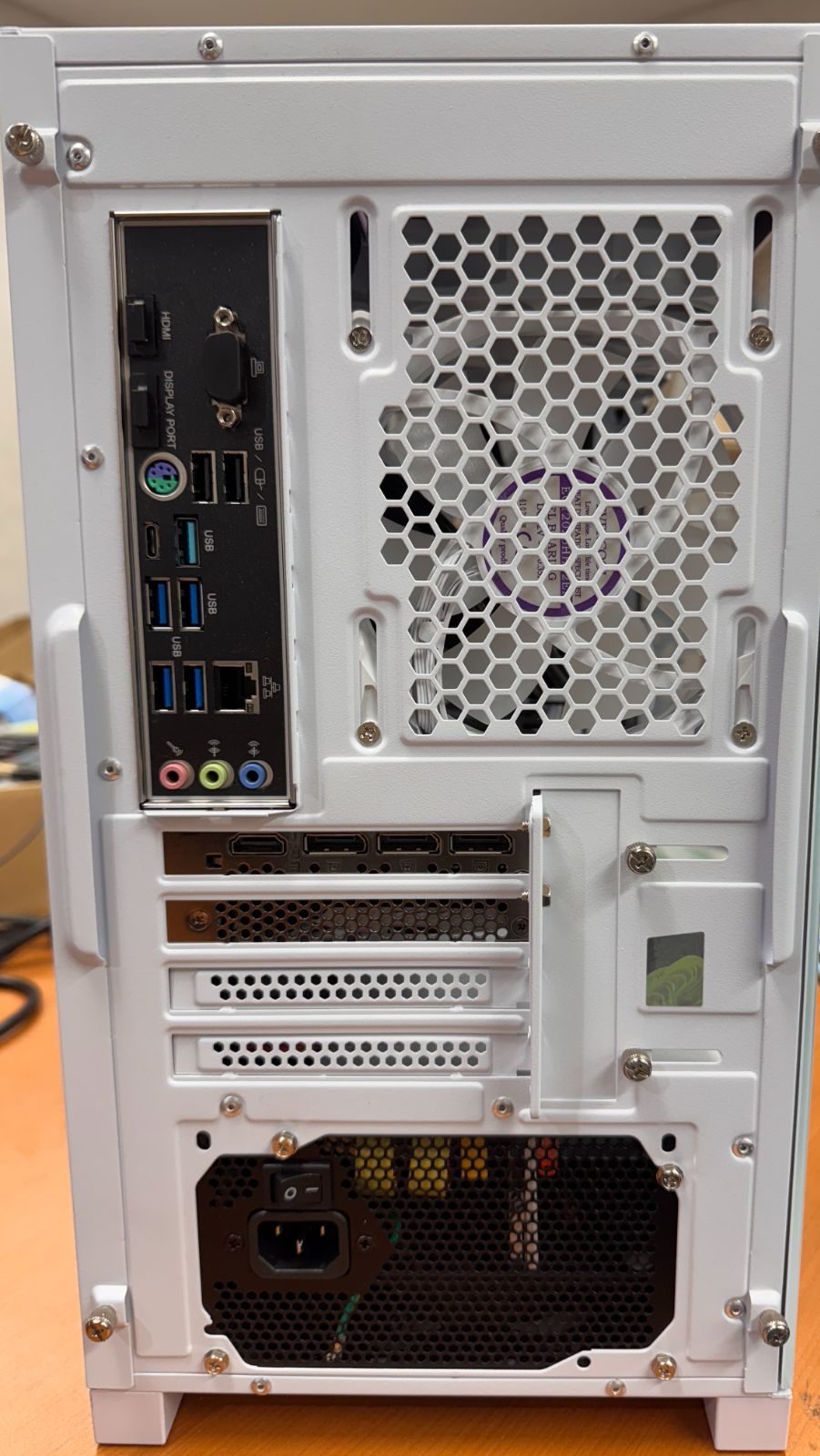 NEXTGEAR AMDRyzen 7 7435HS RTX405ゲーミングPC NEXTGEAR AMDRyzen 7 7435HS RTX405ゲーミングPC NEXTGEAR AMDRyzen 7