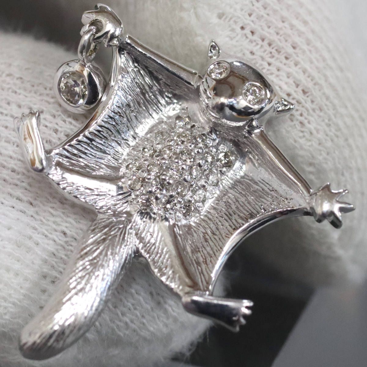 k18WGダイヤピンブローチ