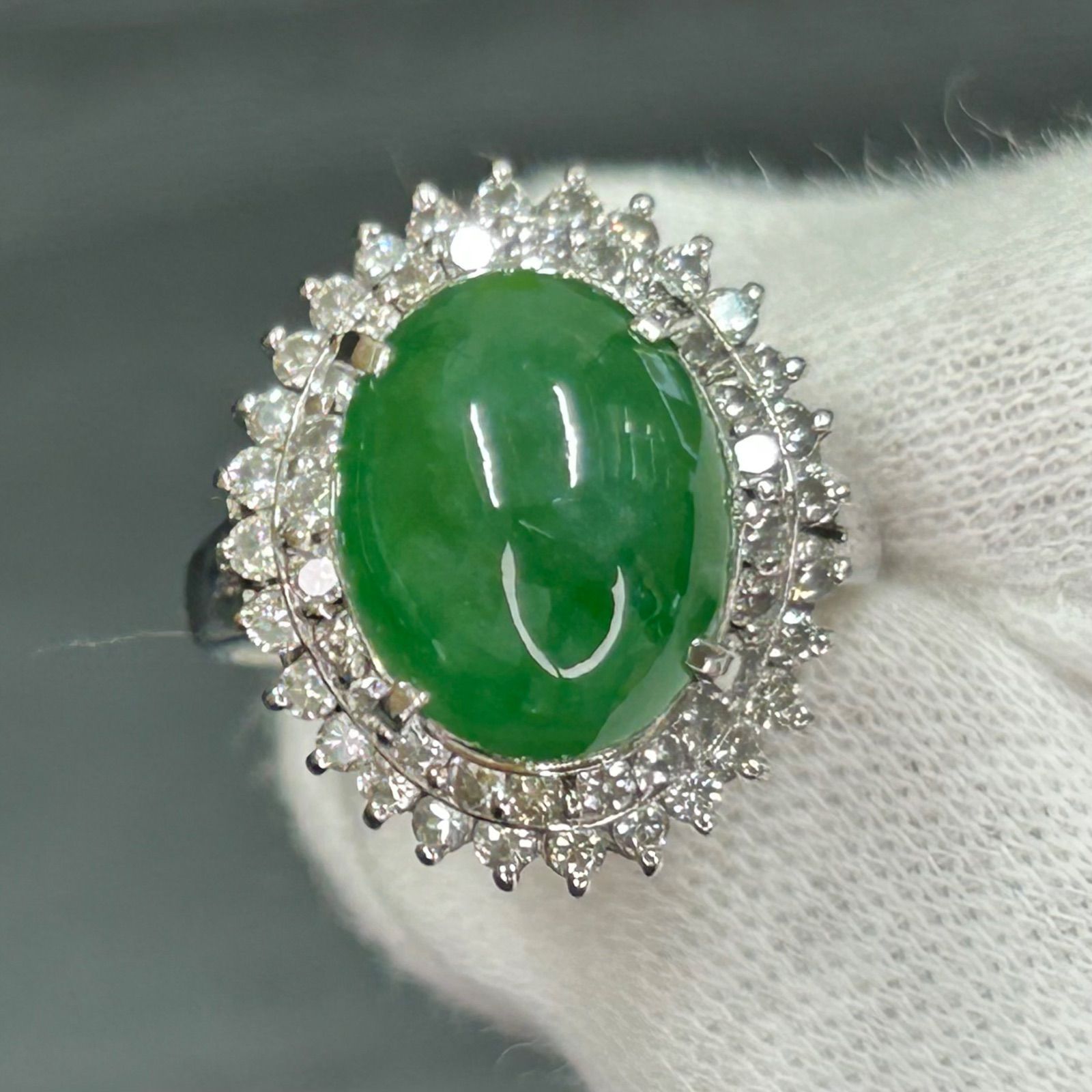 プラチナ pt900 天然翡翠(ひすい ヒスイ)1.80ct 天然ダイヤモンド0.84 