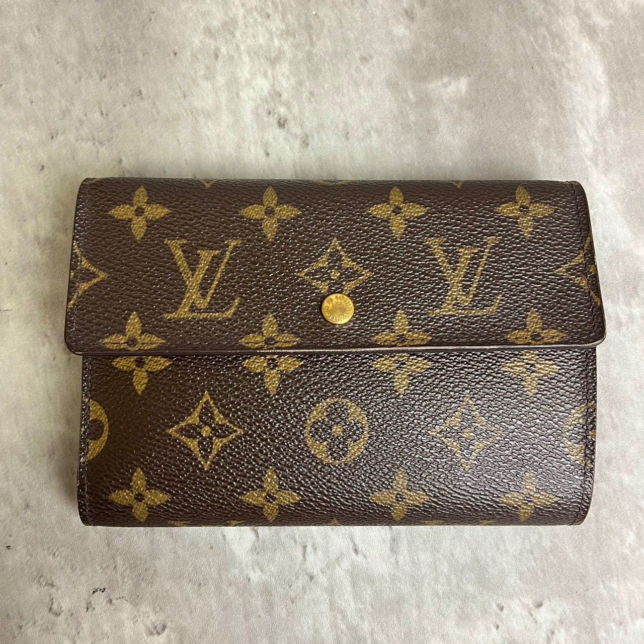 ✨良品✨ LOUISVUITTON ルイヴィトン 三つ折り財布 モノグラム ポルト 