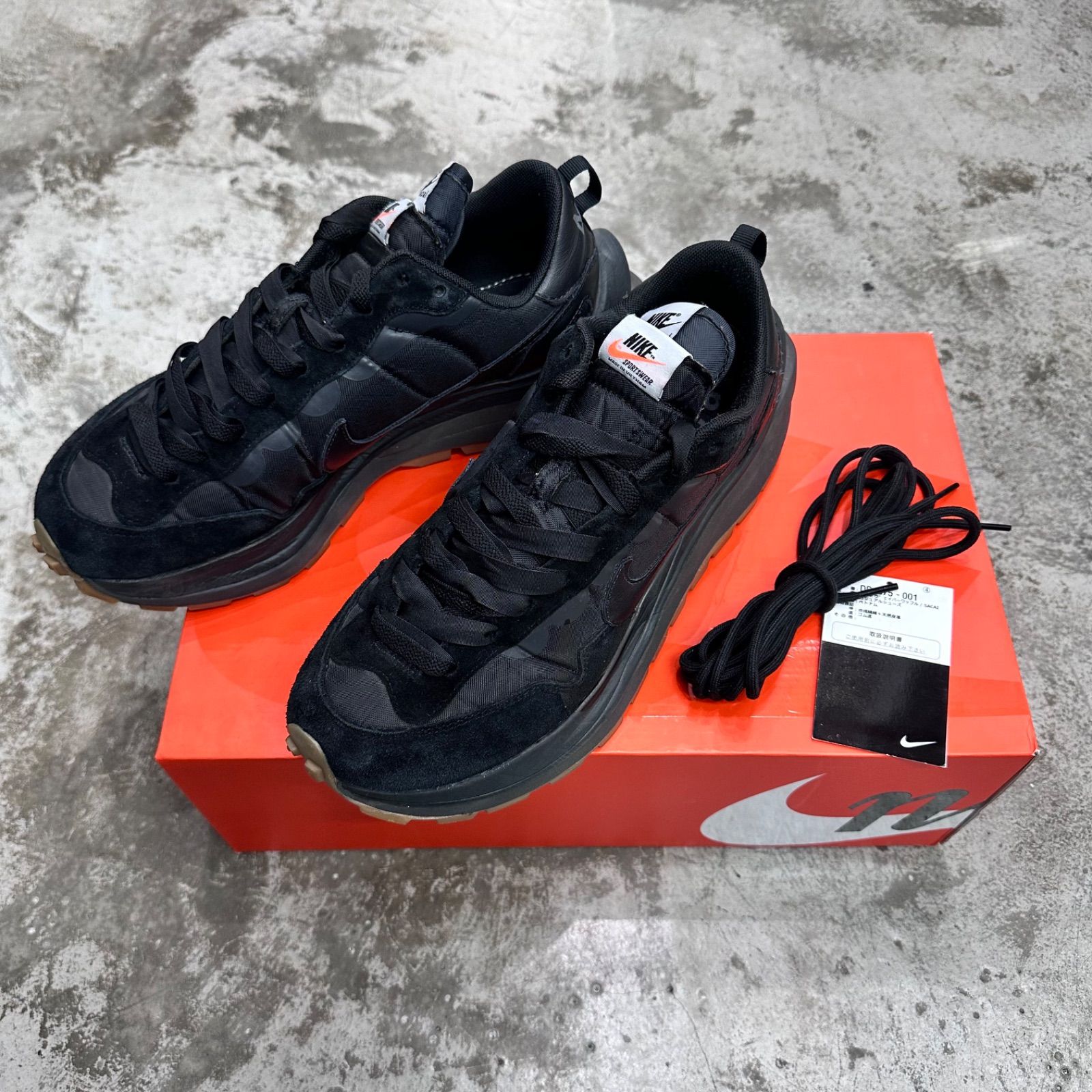 NIKE SACAI ヴェイパーワッフル ブラックガム（sacai × Nike