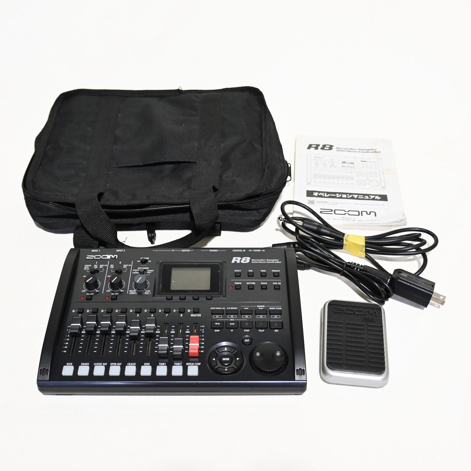 ○ ZOOM R8 マルチトラックレコーダー＋ FS 01フットスイッチ