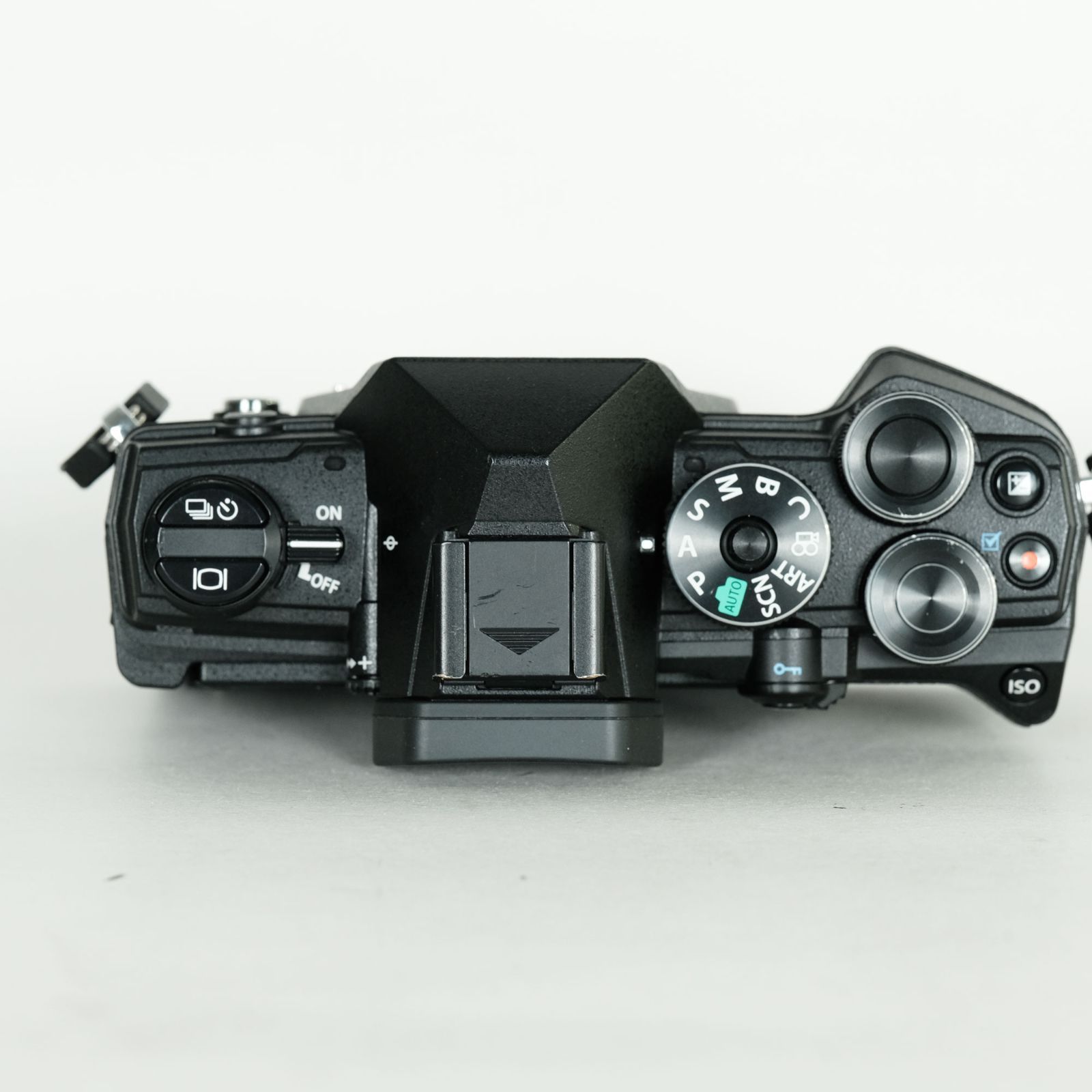 美品 OLYMPUS OM-5 ショット数1475回 バッテリー等おまけ