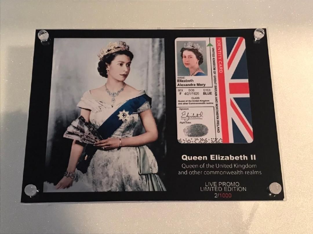 エリザベス女王　イギリス王室　IDカード　フレーム4枚セット