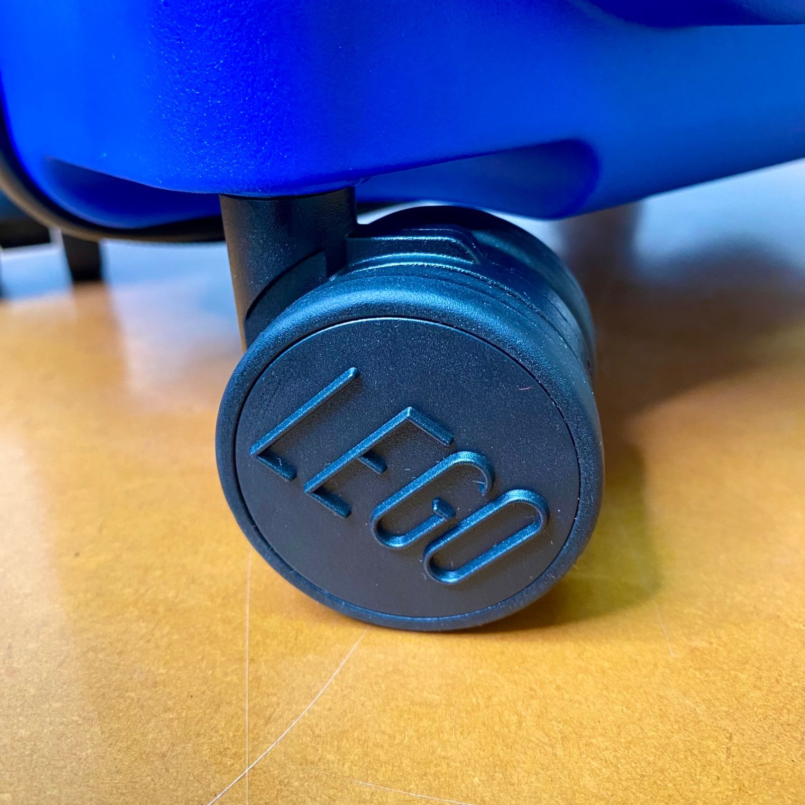 未使用 レゴ LEGO ハードサイド 機内持ち込み可能 スーツケース 26L 
