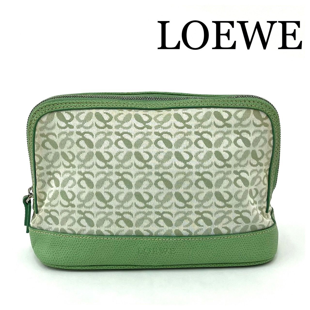 【新品未使用品！！】LOEWE ロエベ ドローストリング　ポーチ　巾着　グリーン LOEWE】数量限定！ ドローストリングポーチ Drawstring Pouch