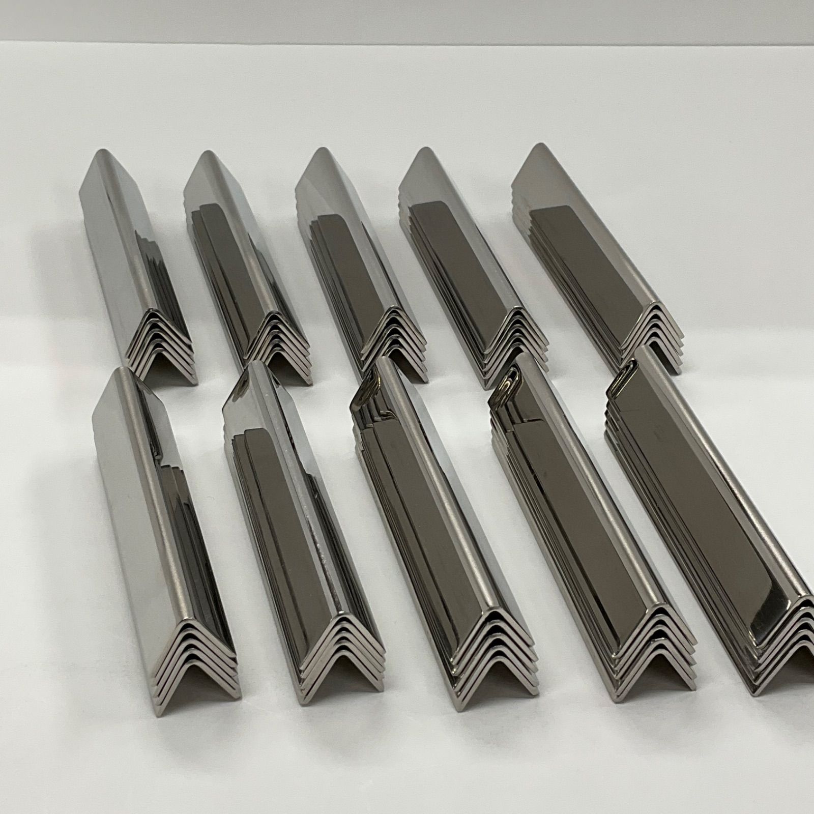 和田助製作所 カトラリーレスト 10cm 50個セット 18-8 ステンレス 三角バー ナイフレスト 飲食店 レストラン 洋食店 カフェ 業務用