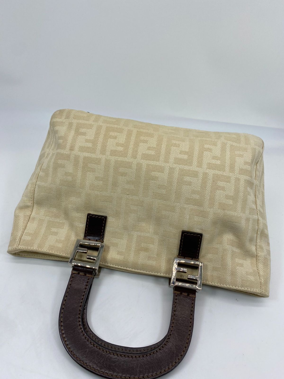 FENDI フェンディ ズッカ柄 ハンドバッグ 6691 FENDI フェンディ ズッカ柄 ハンドバッグ 管理番号：6691