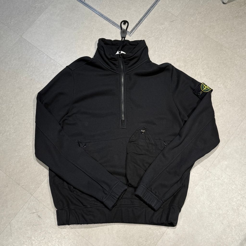 STONE ISLAND ストーンアイランド 20AW Stand collar half zip sweatshirt ハーフジップ スウェット 731561520 ブラック size S 表参道A06