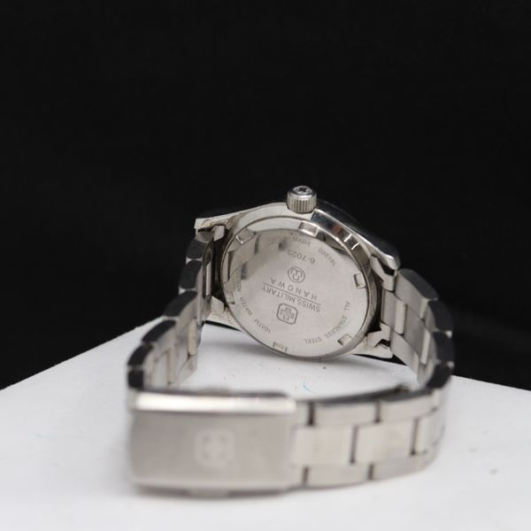 稼働 スイスミリタリー ハノワ QZ ブラック文字盤 デイト