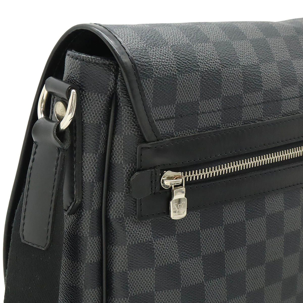 ルイヴィトン ダミエグラフィット ショルダーバッグ ダニエルGM