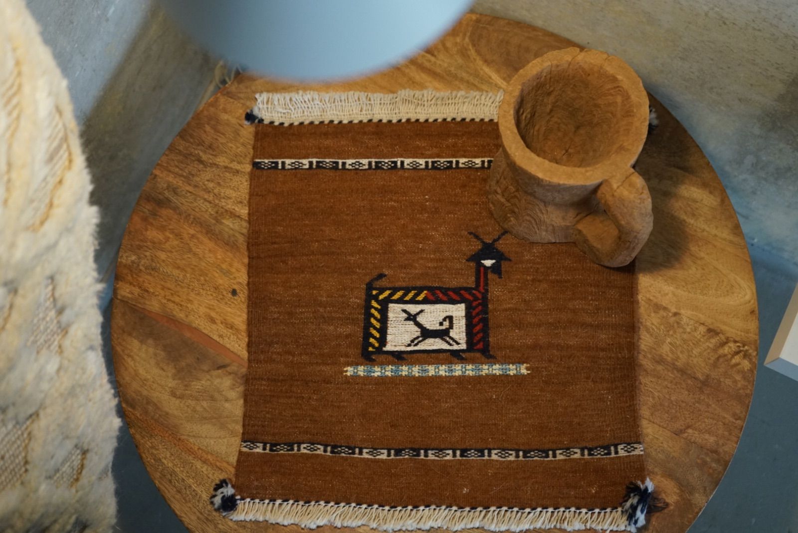 トルコヴィンテージラグ A68 大判 レア ベージュ レッド ピンク