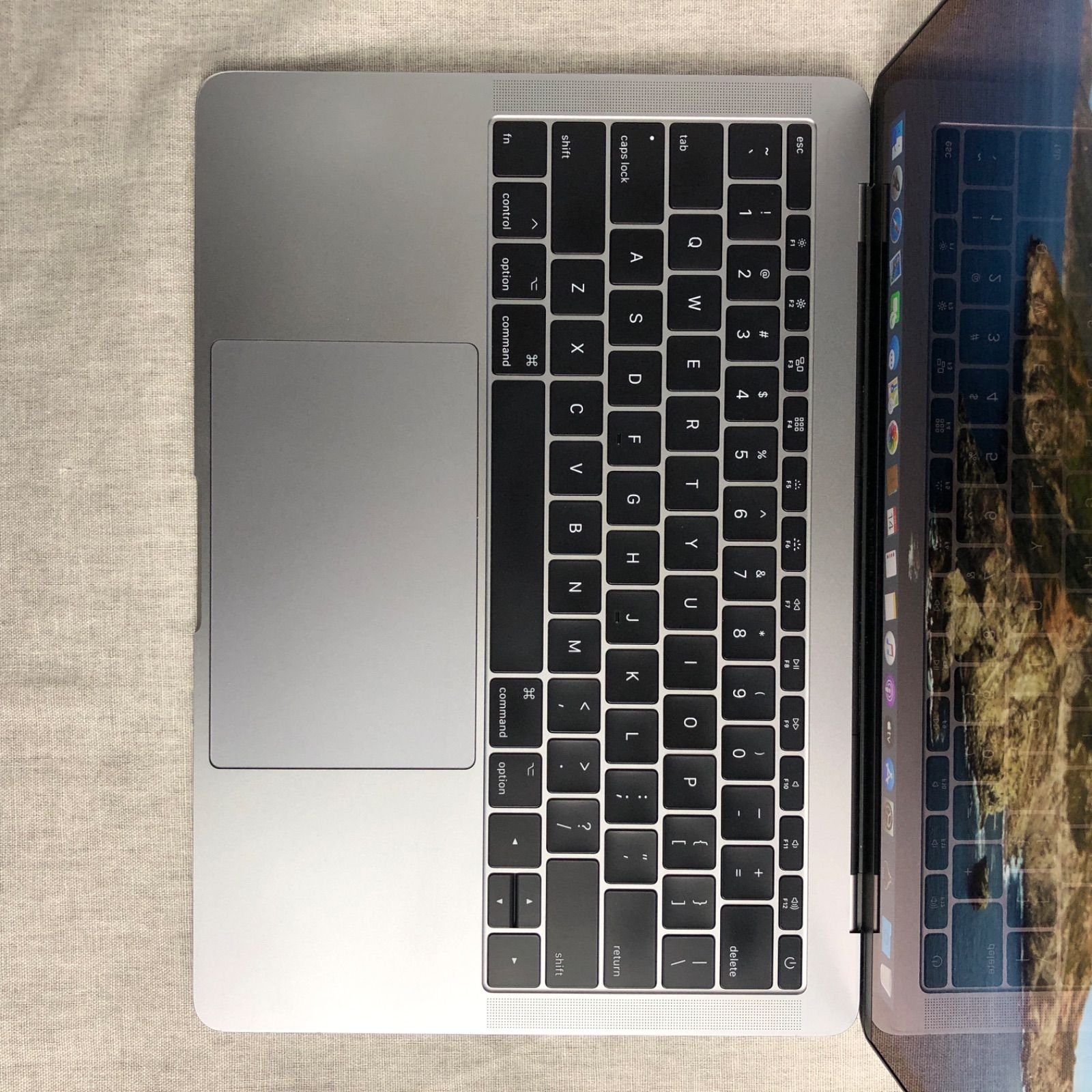 ◇ジャンク品・本体のみ◇Apple MacBook Pro (13-inch, 2017