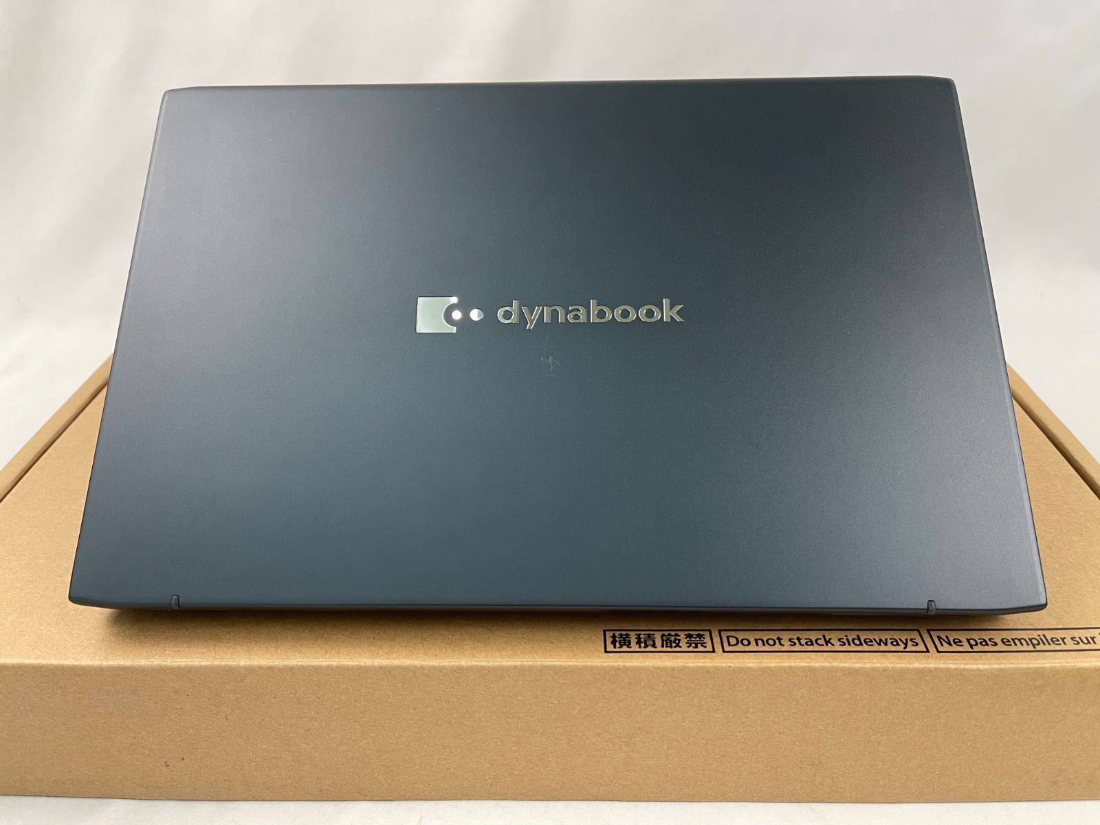 ノートパソコン dynabook 13.3型 SJ73/KV A6SJKVKA231B Core i7-1255U