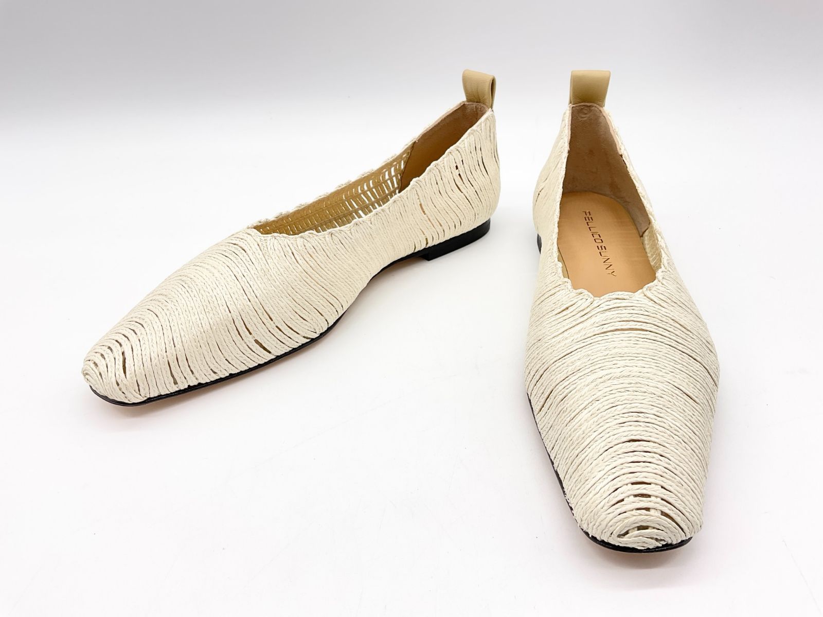 美品 ペリーコサニー PELLICO SUNY バレエシューズ 37 ベージュ お値引き交渉大歓迎】 新品 23 PELLICO SUNNY ペリーコサニー 36