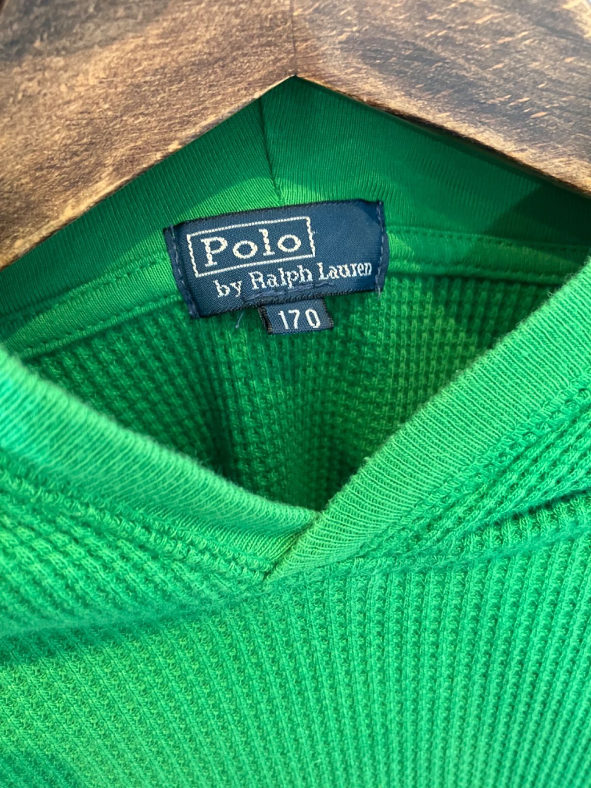 00