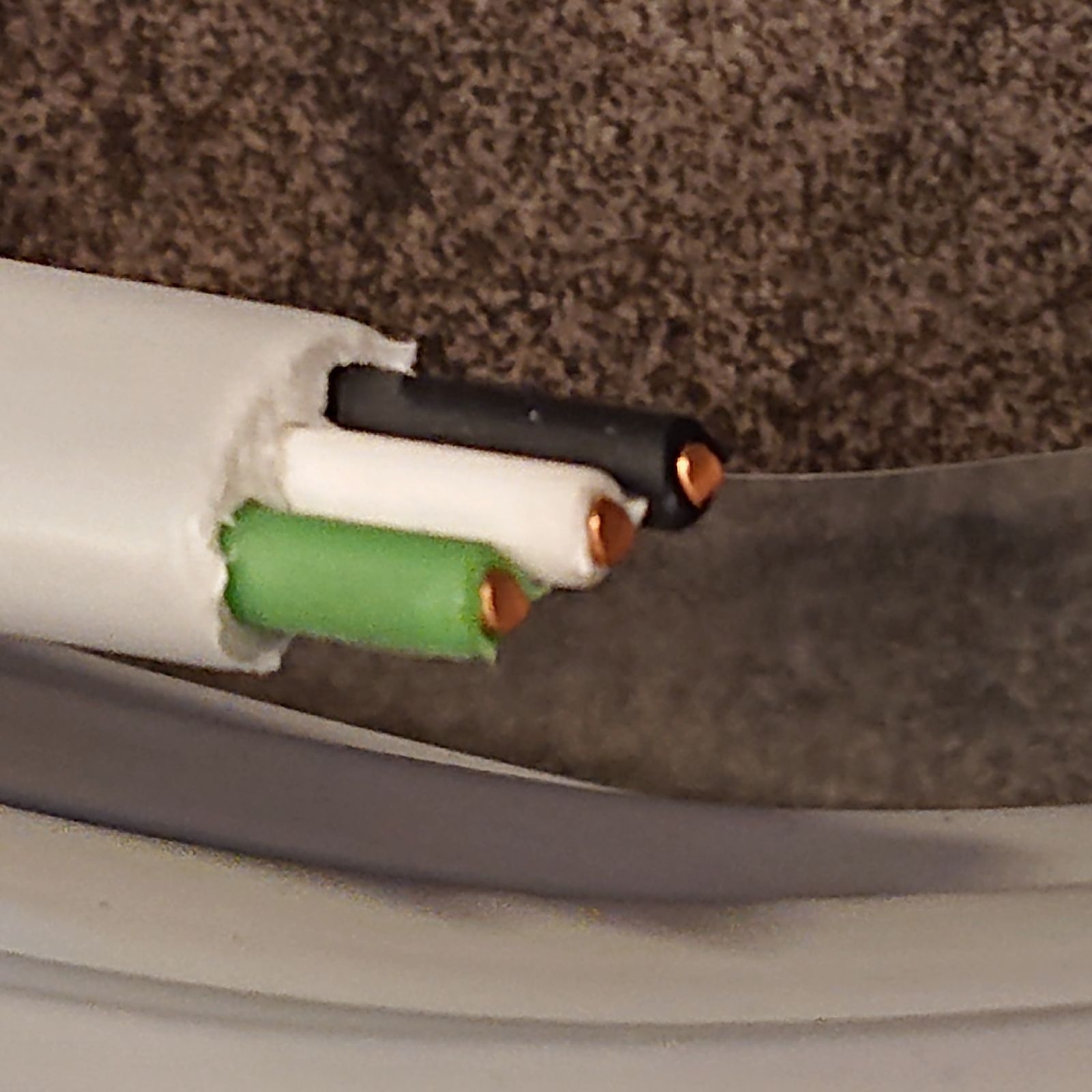 住電日立ケーブル VVF 3×2.0 ライン入 黒白緑 100m巻 電線 資材 建築  