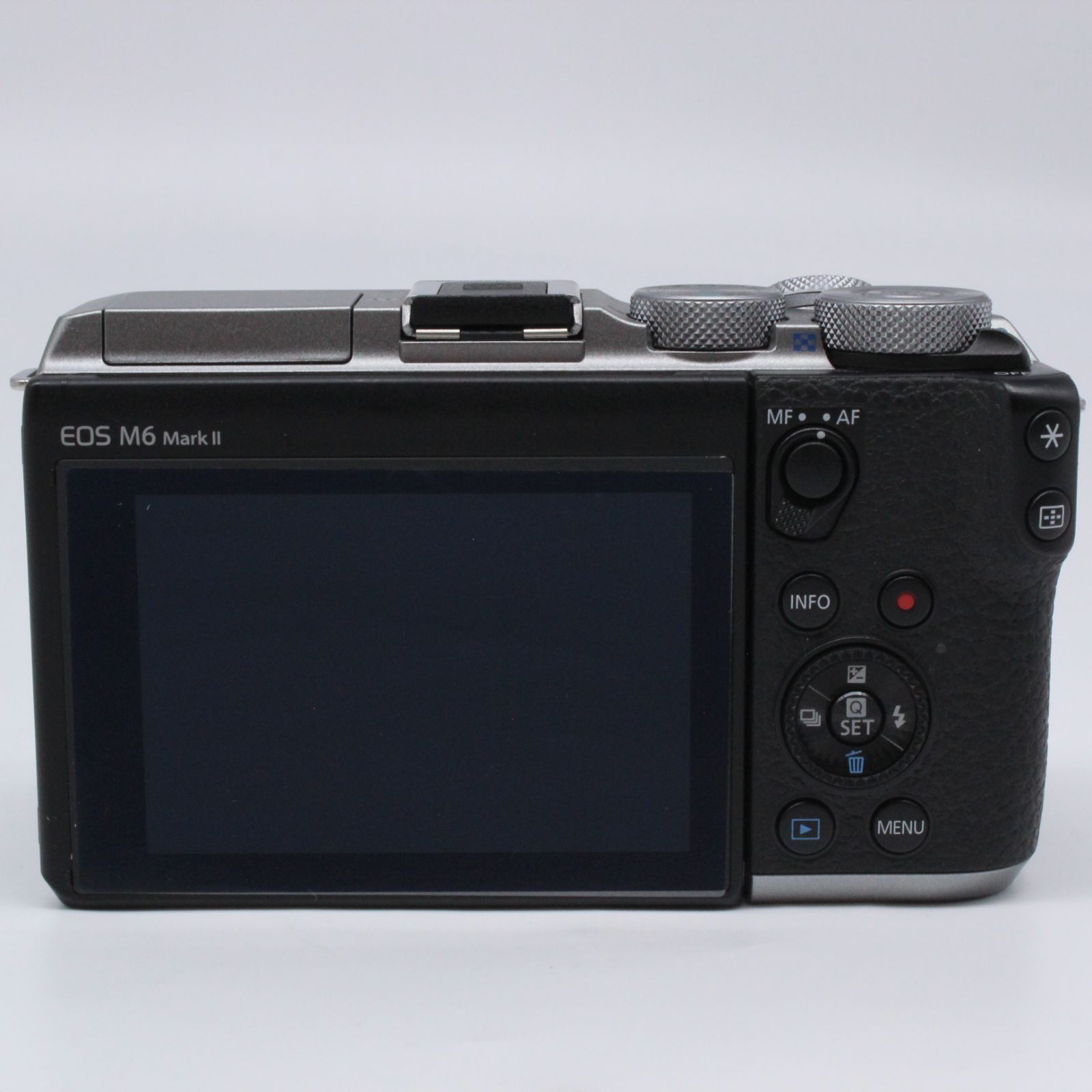 2000ショット以下! Canon EOS M6 mark ii☆ 2000ショット以下! Canon EOS M6 mark ii☆