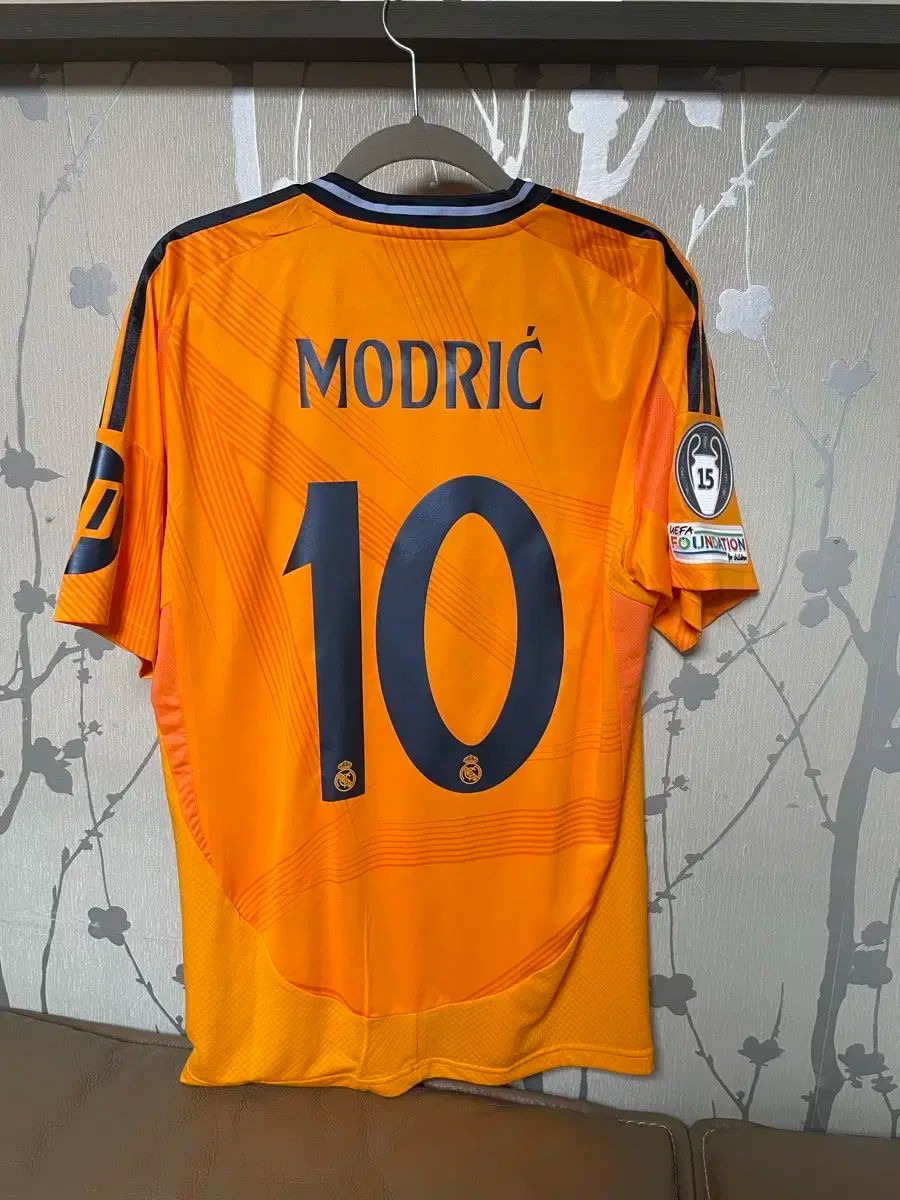 レアルマドリード 24 ー 25 アウェー L モドリッチ 23/24レアル