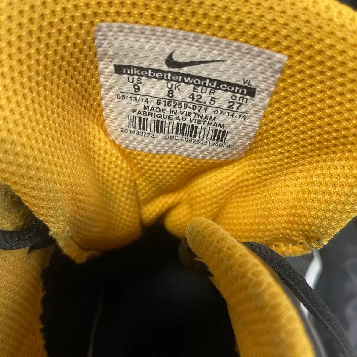 NIKE ナイキ