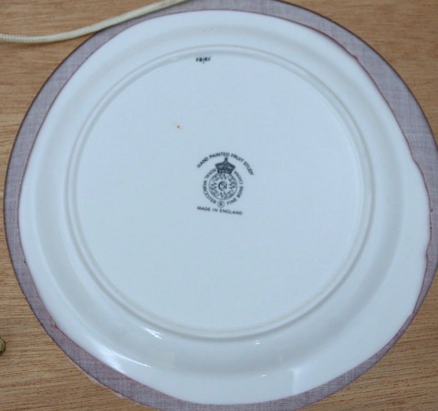 ロイヤルウースター ROYAL WORCESTER ペインテッドフルーツ 額装プレート ヴィンテージ WWW_IBETON_RU