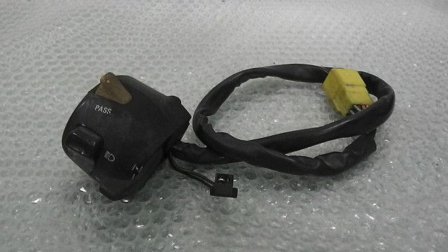 バンディット250V　GJ77A　の　ハンドルスイッチ　左 ポチ×:#1565314799