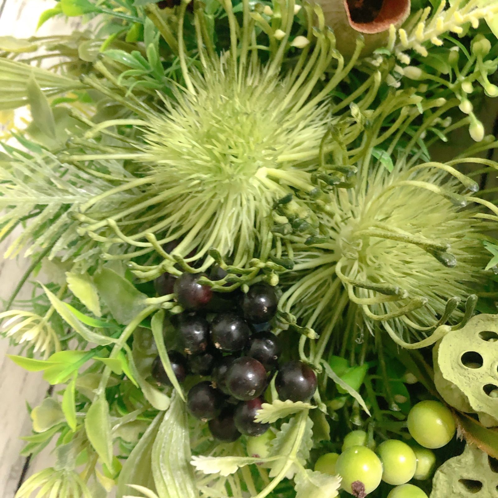 40cm特大リース ピンクッションとベリーのグリーンリース アーティ  