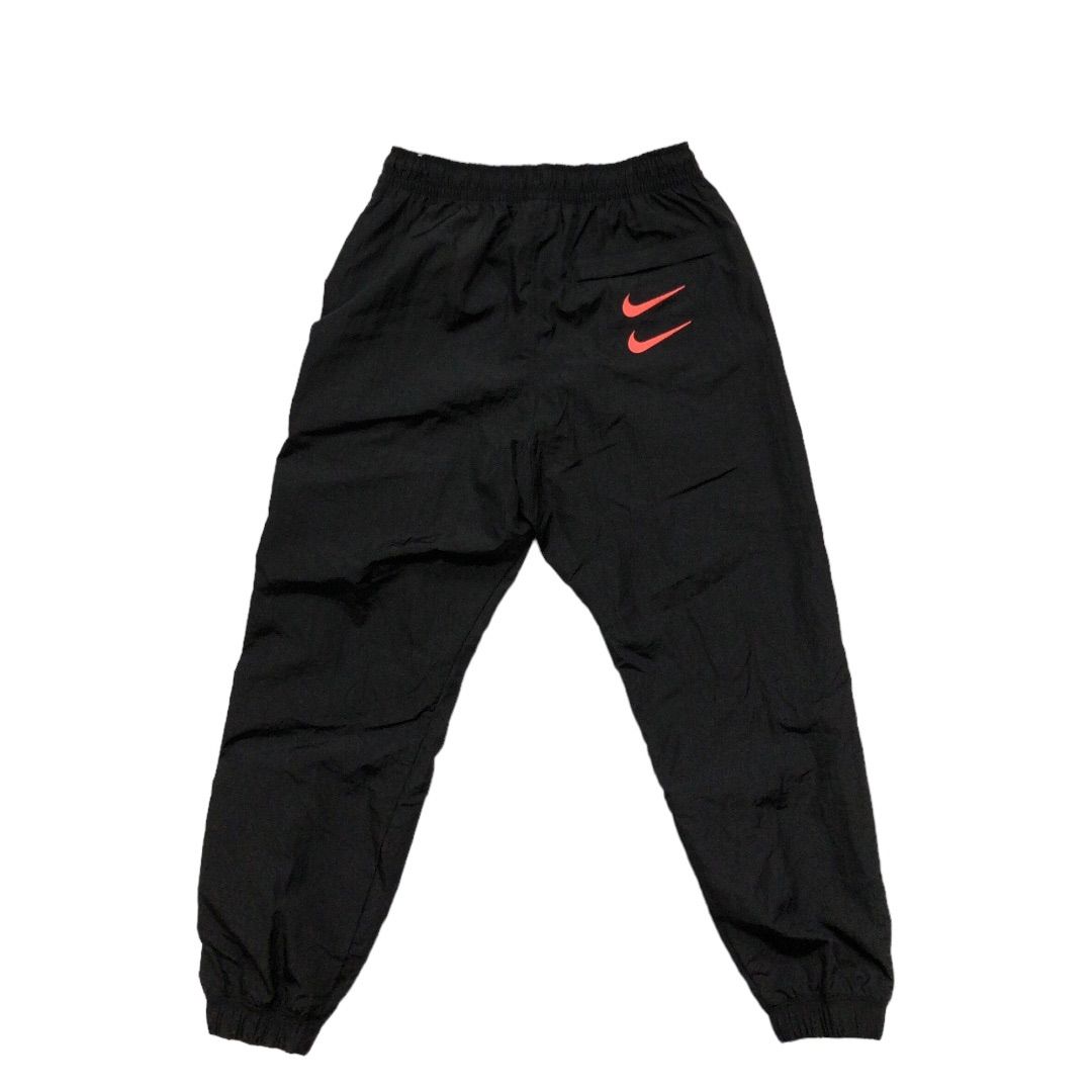 美品】NIKE ナイキ SWOOSH NYLON JOGGER PANTS DJ0479-011 スウッシュ ウーブンパンツ ナイロン スポーツウェア  M 黒 ブラック - メルカリ