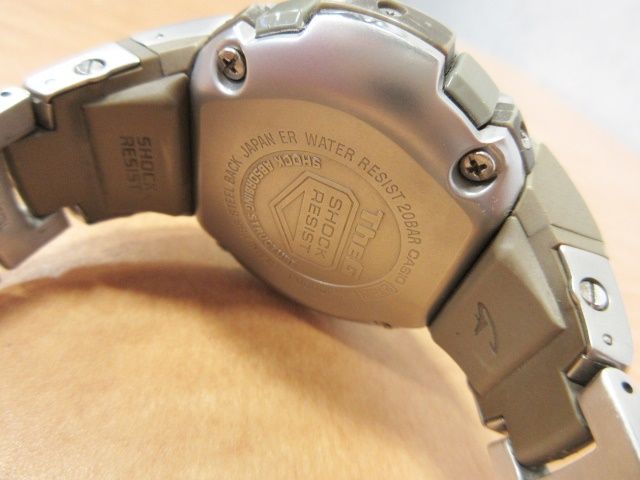 CASIO カシオ G-SHOCK GW-1000DJ  電波ソーラー ソーラーバッテリー デジタル シルバーカラー