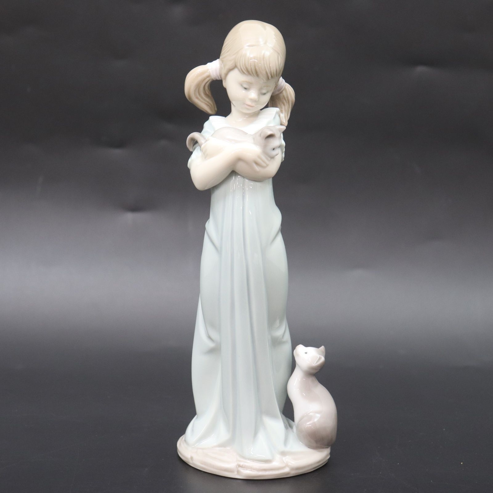 ITZNFZCY9CBW LLADRO リヤドロ 私のことも忘れないで #5743 少女