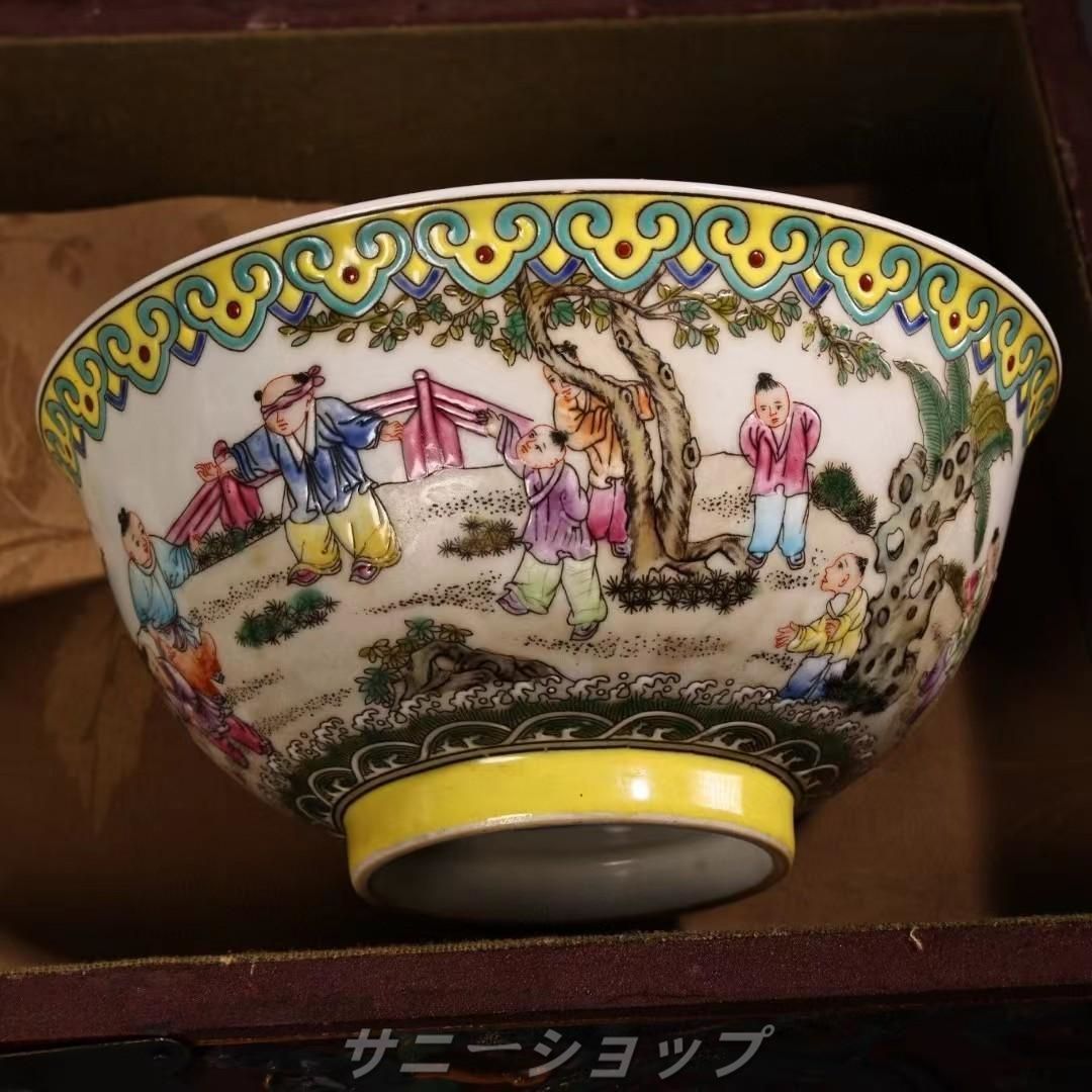 中国古美術・旧蔵風景人物粉彩瓷器碗セット・置物・茶道具・純手描き・箱付き・文房具 中国古美術・旧蔵風景人物粉彩瓷器碗セット・置物・茶道具・純