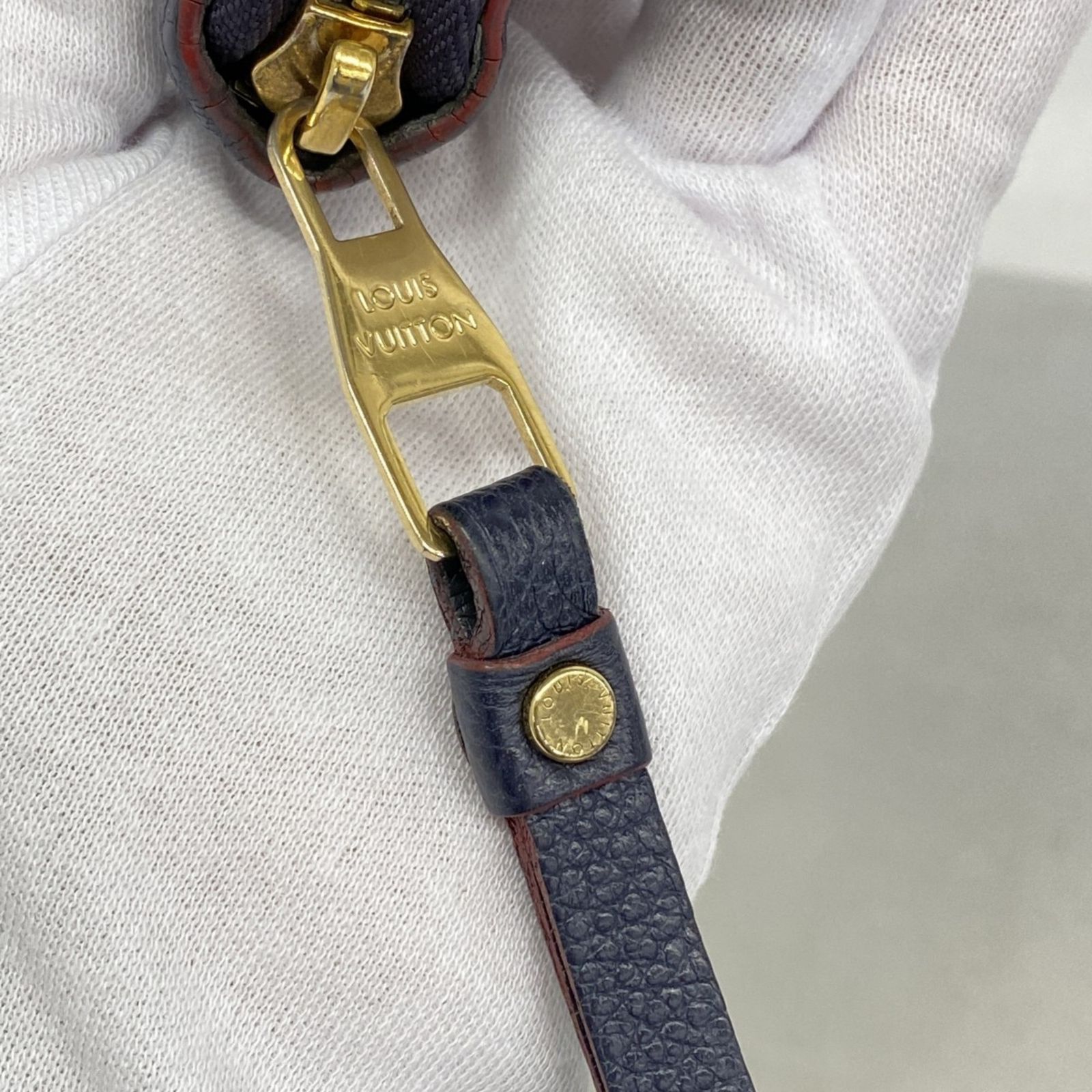 近年 ルイヴィトン　アンプラント　ジッピーウォレット　長財布　濃紺　マリーヌ ルイ・ヴィトン(Louis Vuitton) ルイ・ヴィトン 長財布