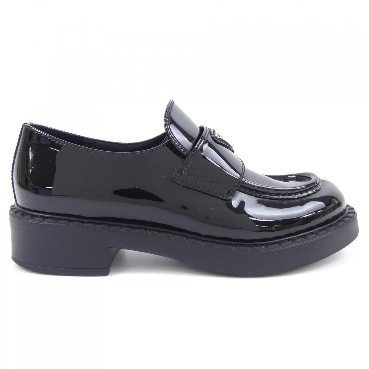 プラダ PRADA チョコレート ローファー トライアングルロゴ 1D246M シューズ