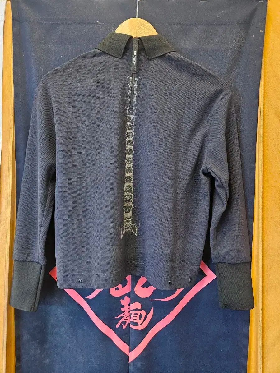 AMAZINGCRE アメージングクリー レディースゴルフ長袖襟付きTシャツ ショート丈