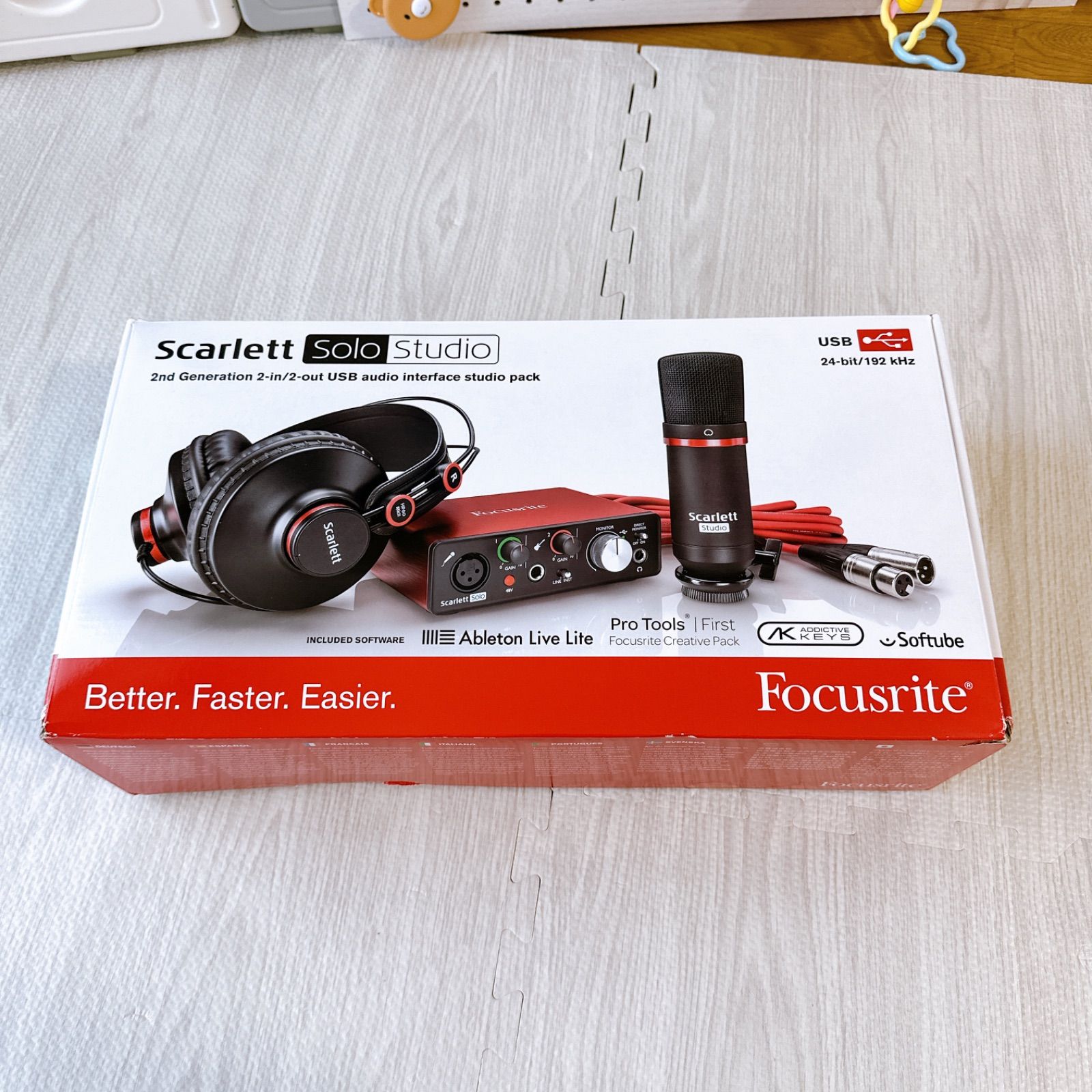 Focusrite Scarlett Solo Studio 2nd Gen マイク＆ヘッドホン付き オーディオインターフェイスセット