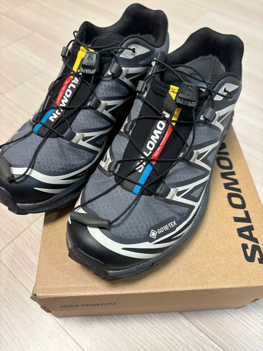 SALOMON サロモン XT ー 6 GTX 黒で見ました 230 ショッピングバッグ O 箱