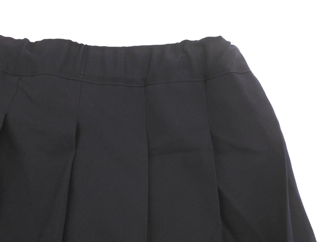 直線的な tricot COMME des GARCONS トリコ コムデギャルソン プリーツ スカート 紺 ◎レディース